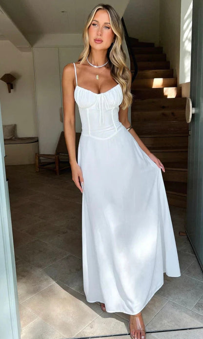 Leila’s dress